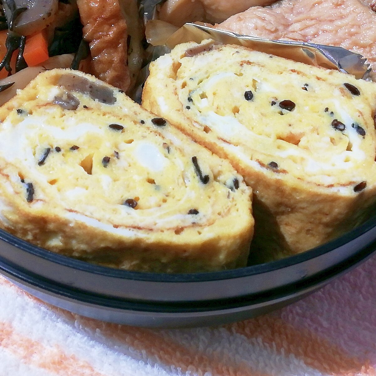 白和えの残りで簡単ふわふわの卵焼き レシピ 作り方 By かっぺ4217 楽天レシピ